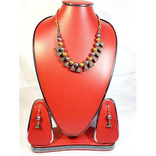 Neckles with Earrings